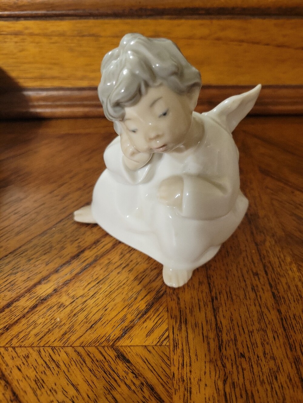 Lladro Angel Thinking Angel Figurine